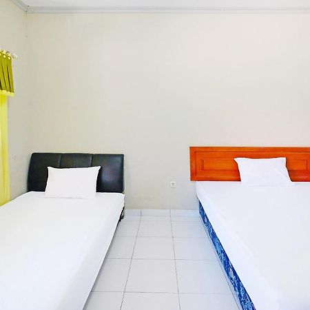Collection O 91046 Hotel Remaja Indah Masamba Ngoại thất bức ảnh