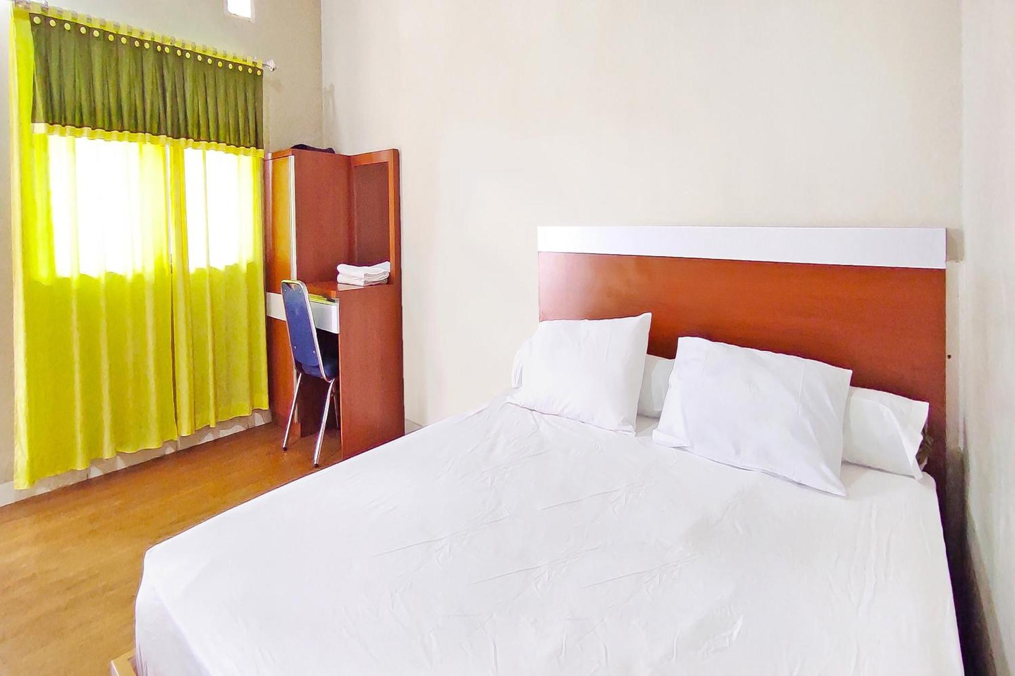 Collection O 91046 Hotel Remaja Indah Masamba Ngoại thất bức ảnh